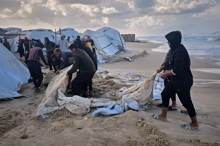 Urgent Gaza Civilians Cold Weather Deepens Crisis