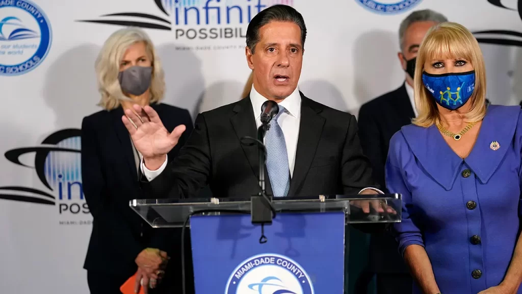 LAUSD superintendent Alberto Carvalho investigated by FBI amid $6M AI contract