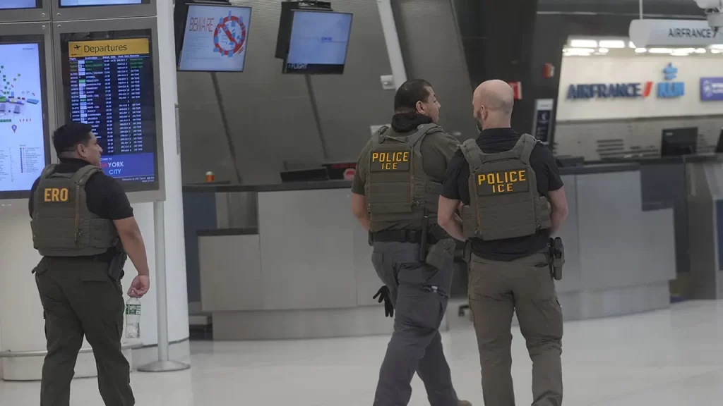 ICE agent saves life of choking 1-year-old at JFK airport