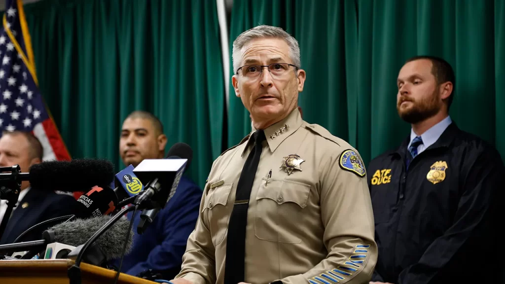 California shooting kills sheriff detective serving eviction notice