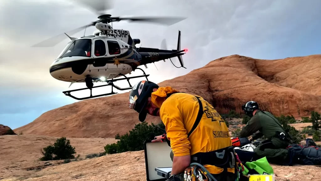Utah hiker falls 70 feet off Moab cliff during Spring Break hike with family