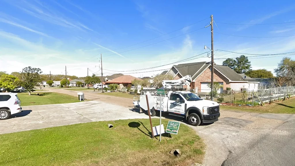 Vehicle strikes parade crowd in New Iberia, Louisiana, injuring at least 13