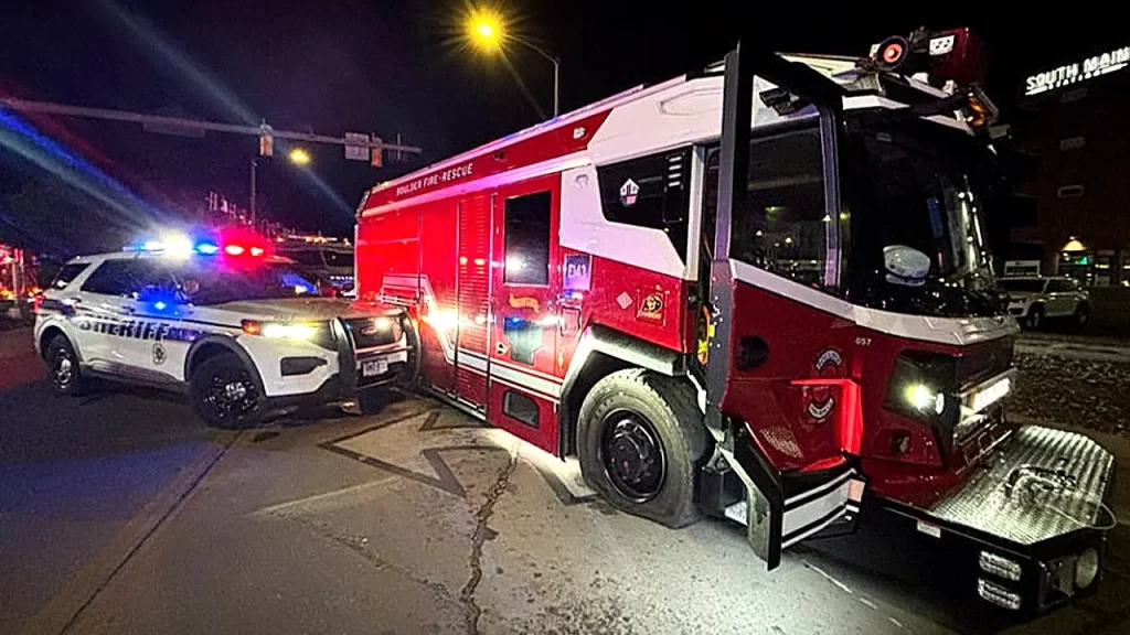 Man allegedly steals Colorado fire truck just minutes after jail release