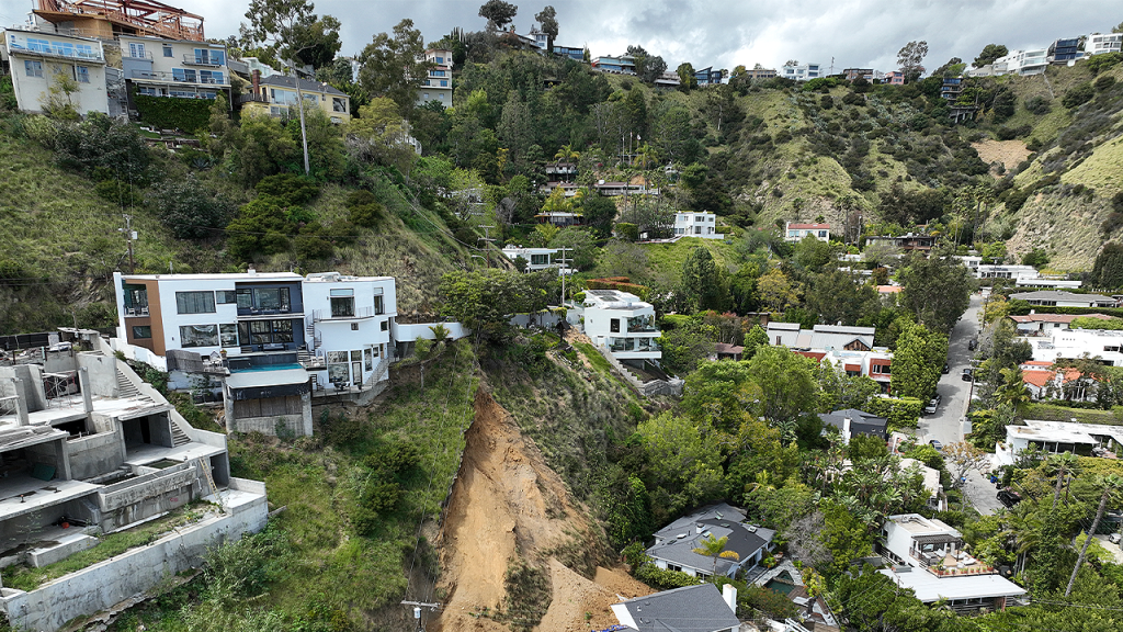 Hollywood Hills woman strangled in LA home invasion burglary spree