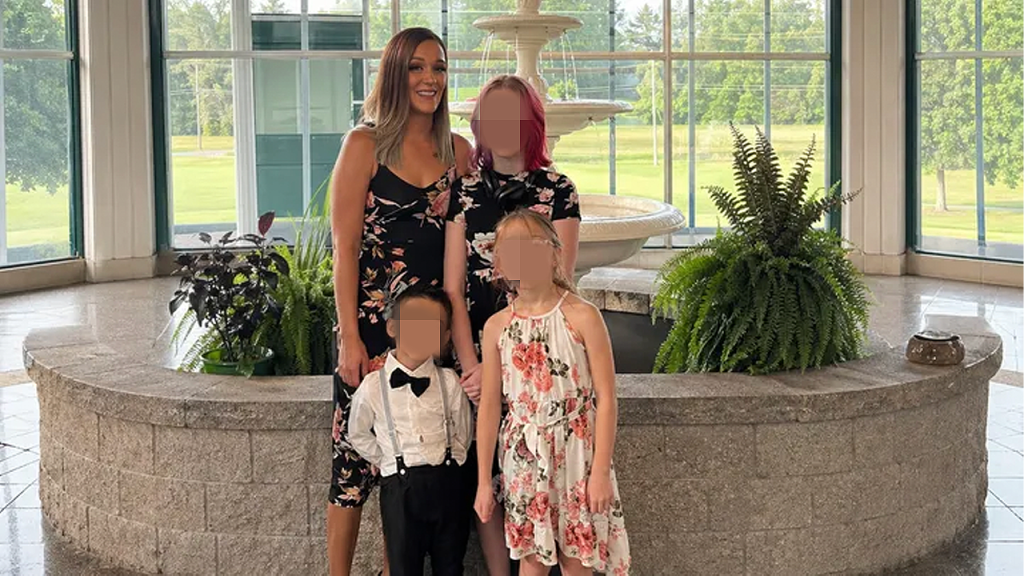 Mother of 3 shot dead outside Pa. bar while protecting another woman: report