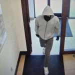 2 employees killed in U.S. Bank robbery in Berea, suspect at large