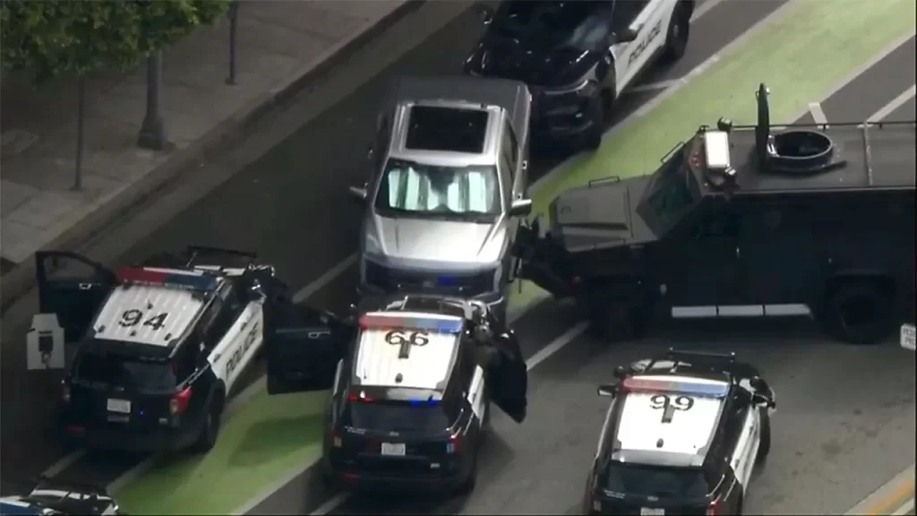 Hostage freed safely after 8-hour Beverly Hills rideshare standoff