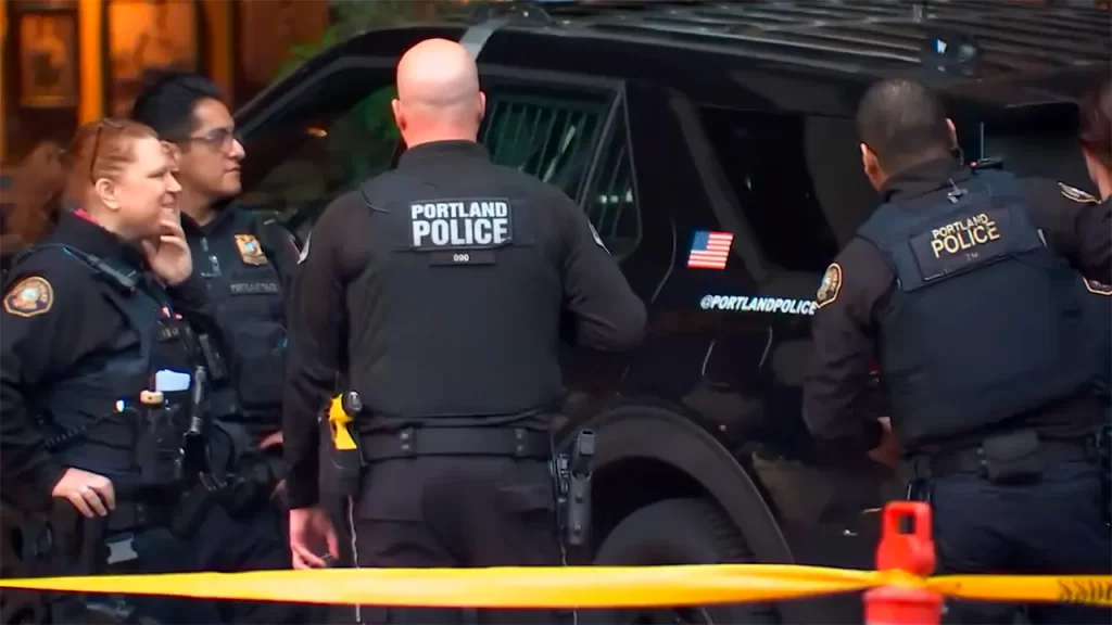 Car crashes into Portland, Oregon, social club and ignites, bomb unit responding