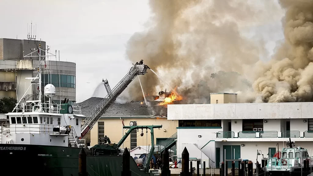 USF Marine Science Lab fire leaves St. Petersburg building a ‘total loss’