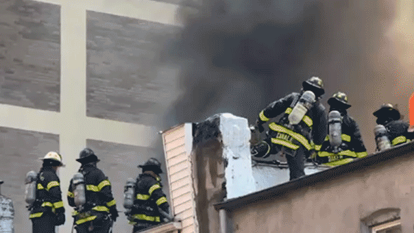 Massive 5-alarm New York City apartment fire injures 17 FDNY firefighters